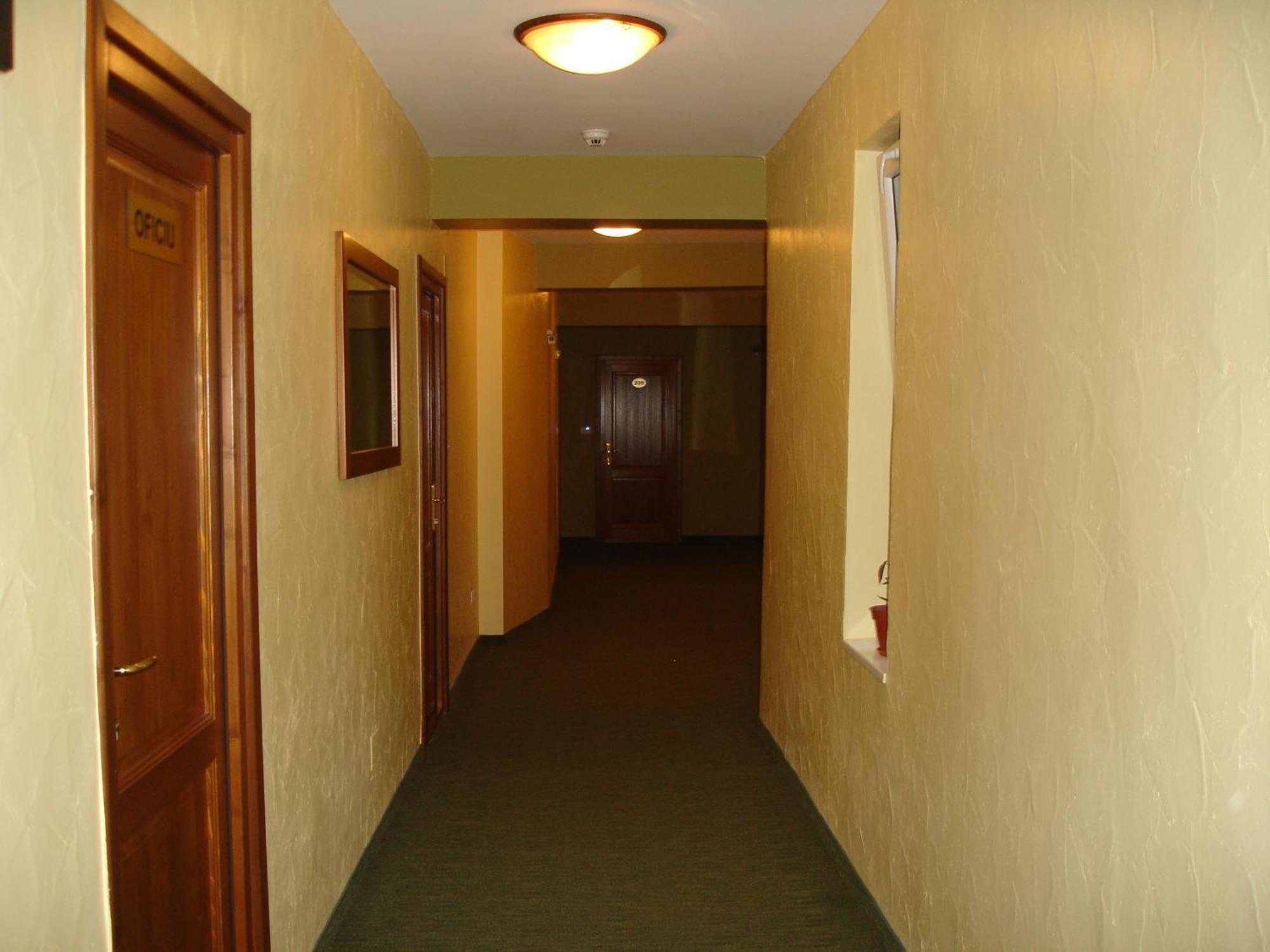 Hotel Lucy Star Клуж-Напока Экстерьер фото